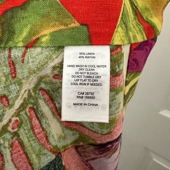 Linen-blend wrap top - Picture 4 of 4